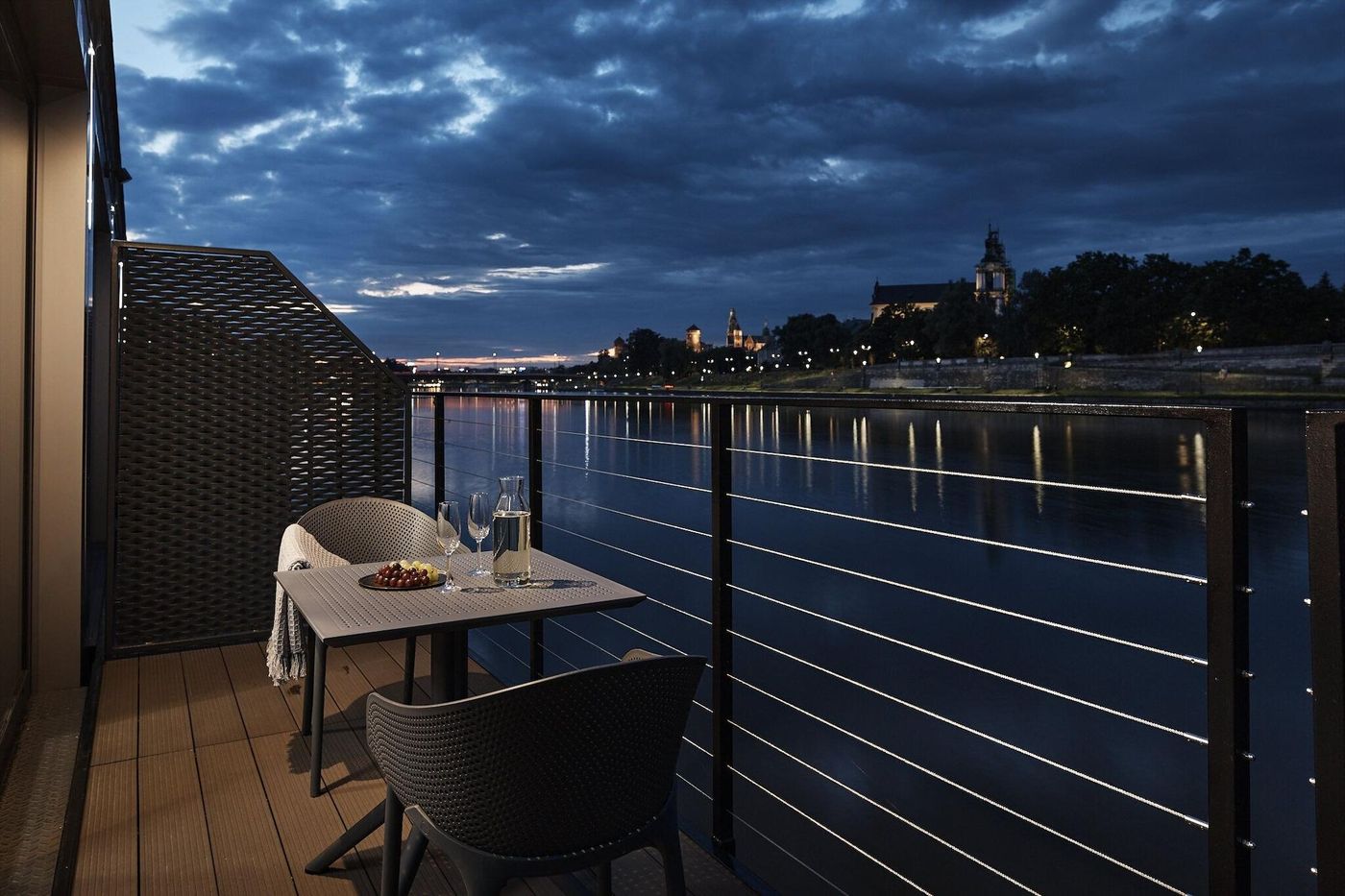 New-Port-Hotel-Room-39