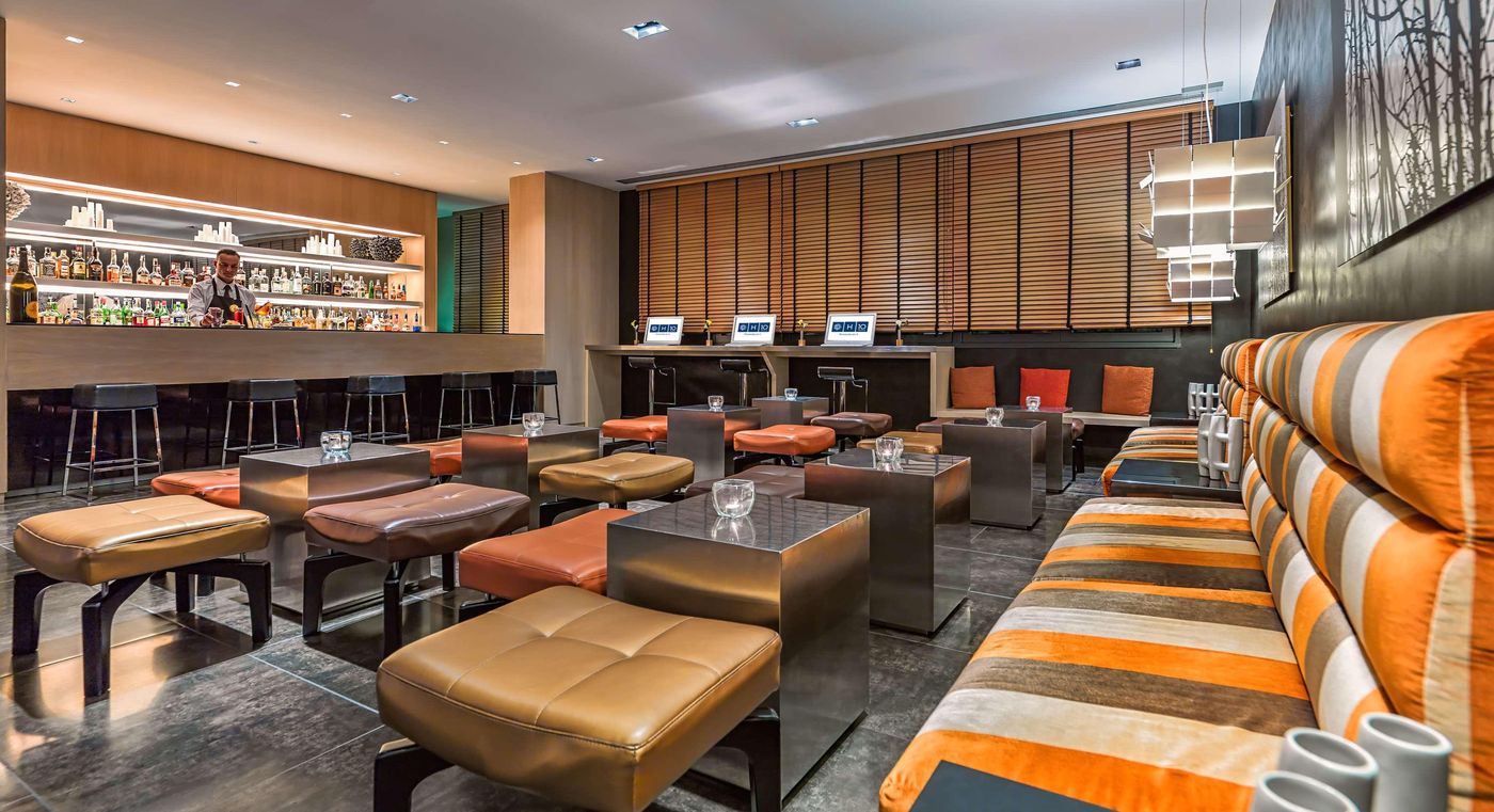 H10-Roma-Citta-Lobby-16