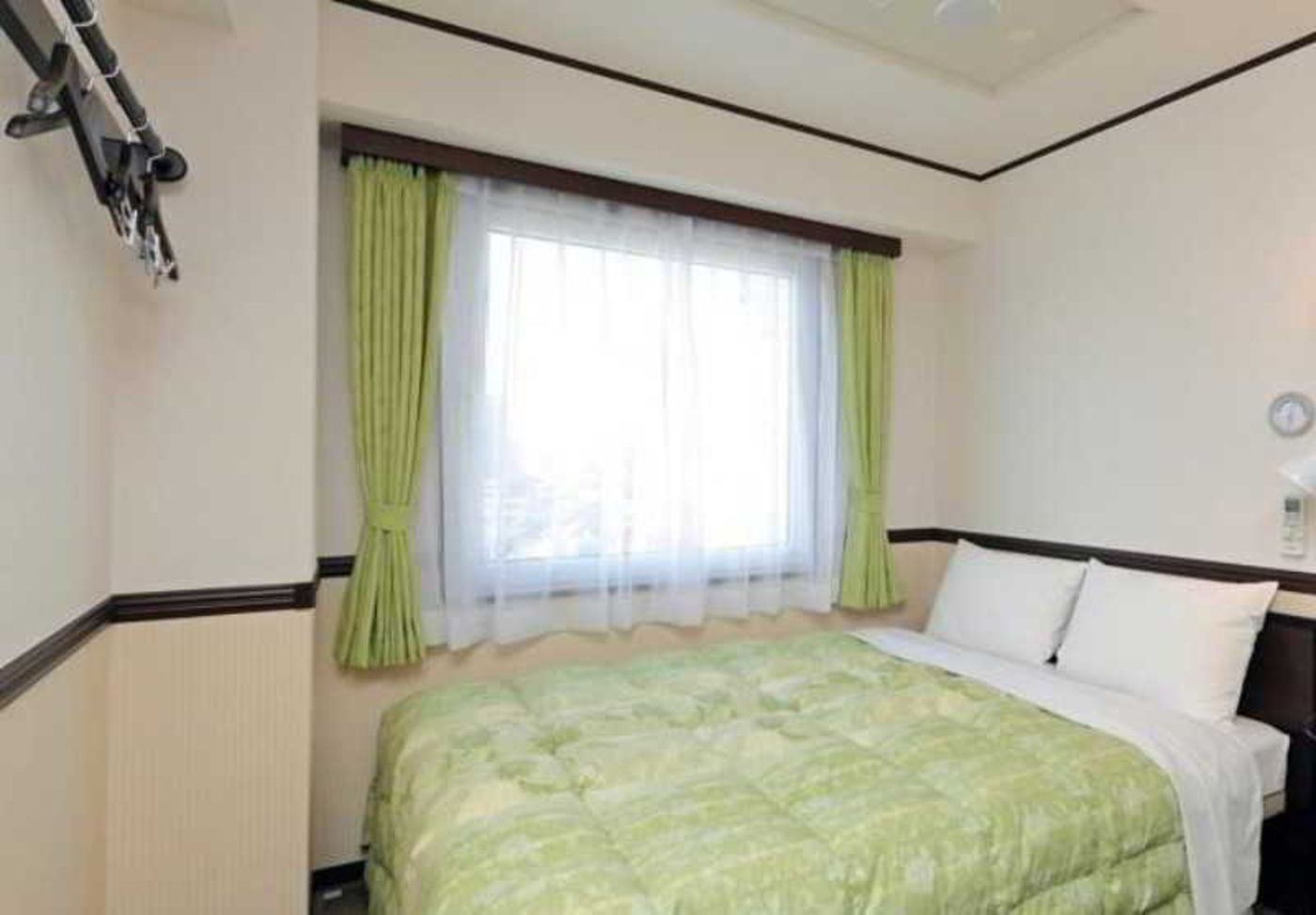 Toyoko Inn Tokyo-Eki Shin-Ohashi Mae-Japan-TOKYO-Room-6