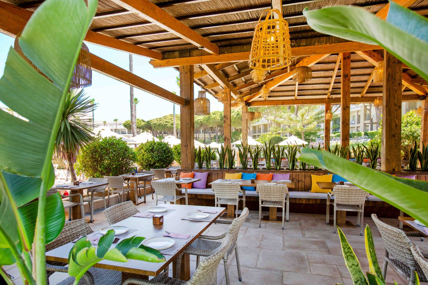 Valentin-Sancti-Petri-Restaurant-19