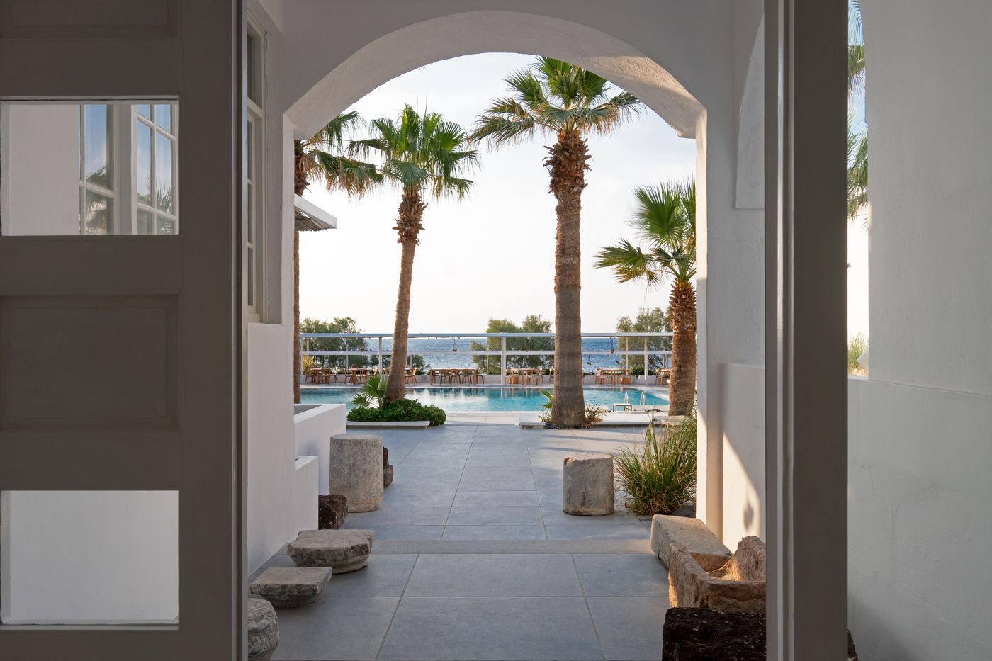 Kamari-Beach-General-view-13