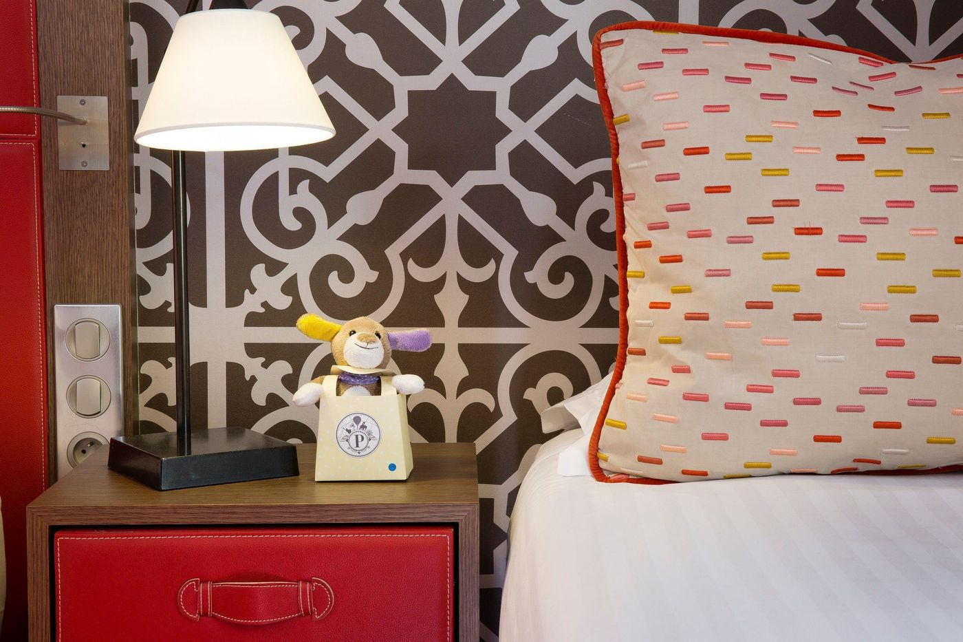 Phileas-Lazare---Spa-Room-50