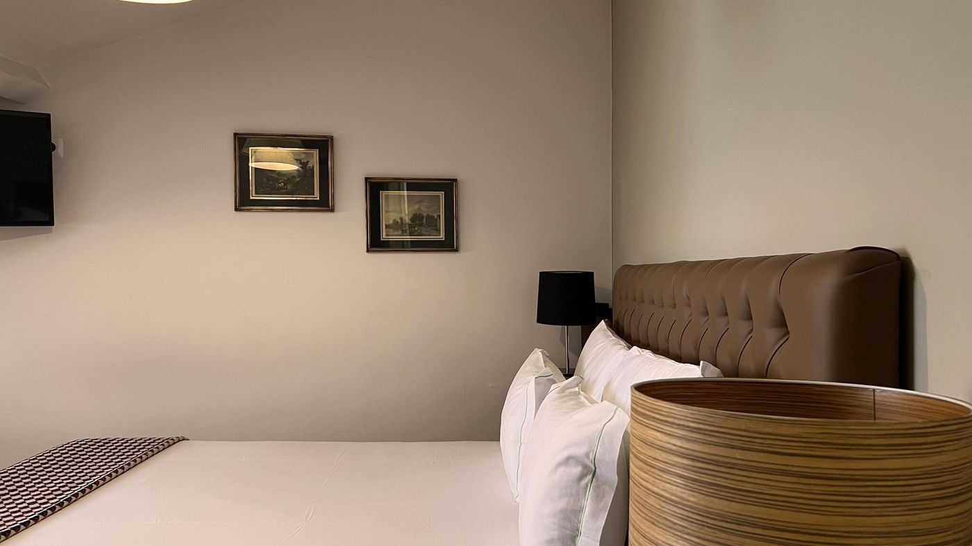 Casa-Do-Bairro-Bed---Breakfast-Room-33