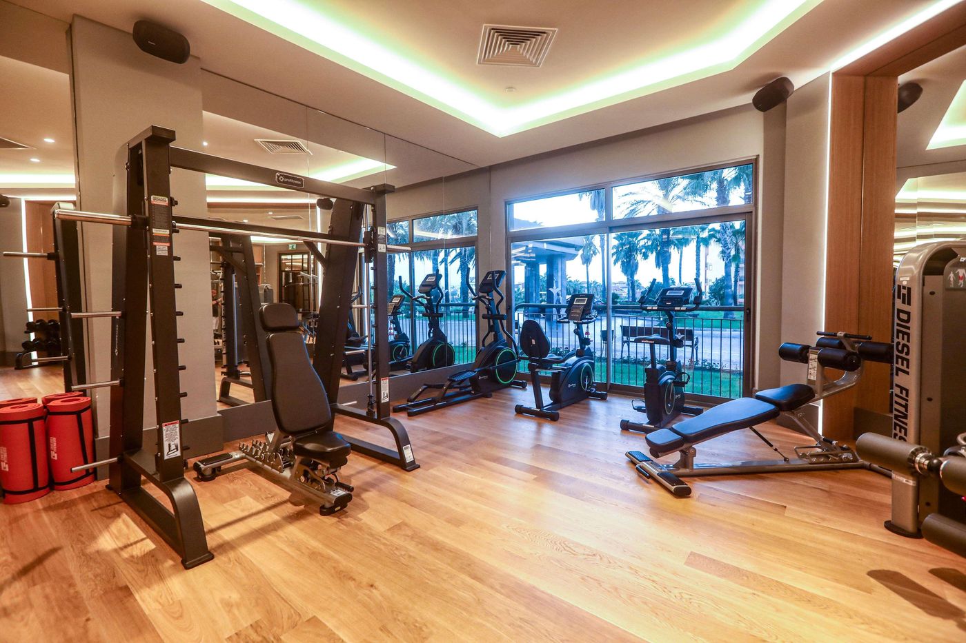 Miramare-Beach-Sports-and-Entertainment-99