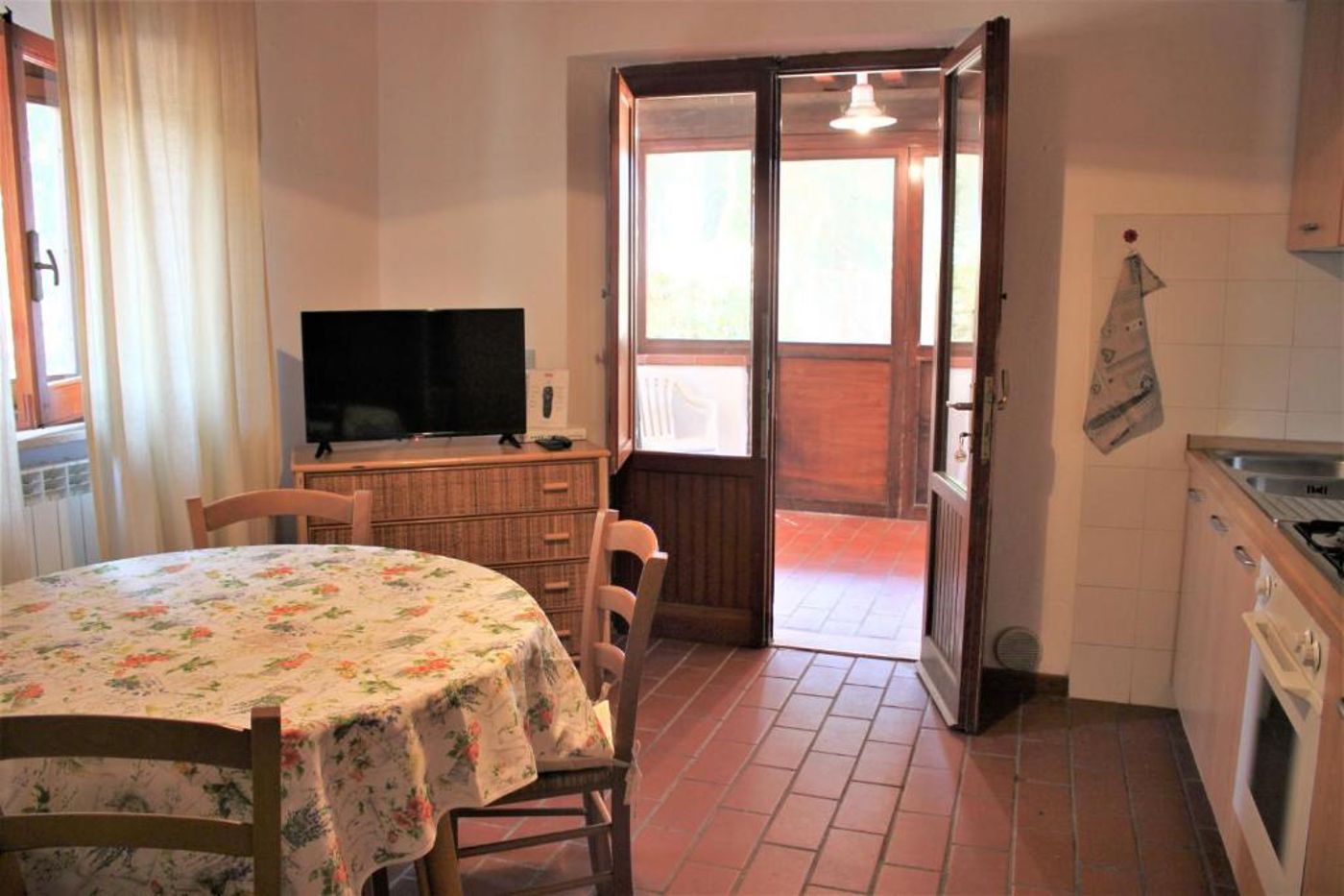 La-Canova-II-Room-23