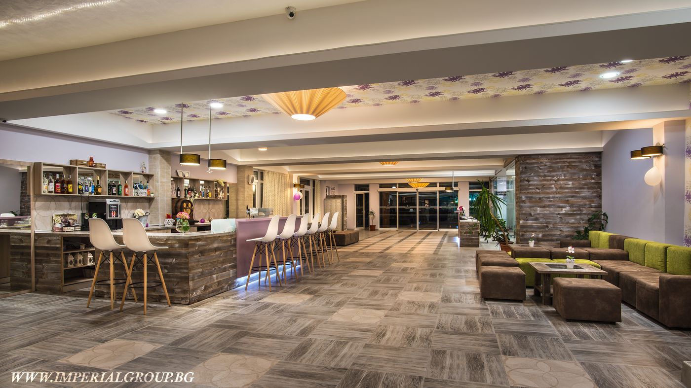 HI-Hotels-Imperial-Resort-Lobby-46