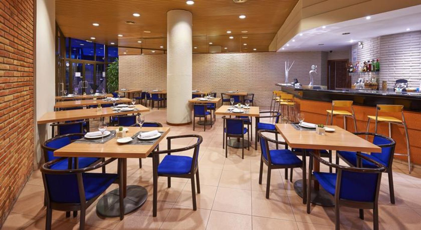 Hesperia Sant Joan Suites