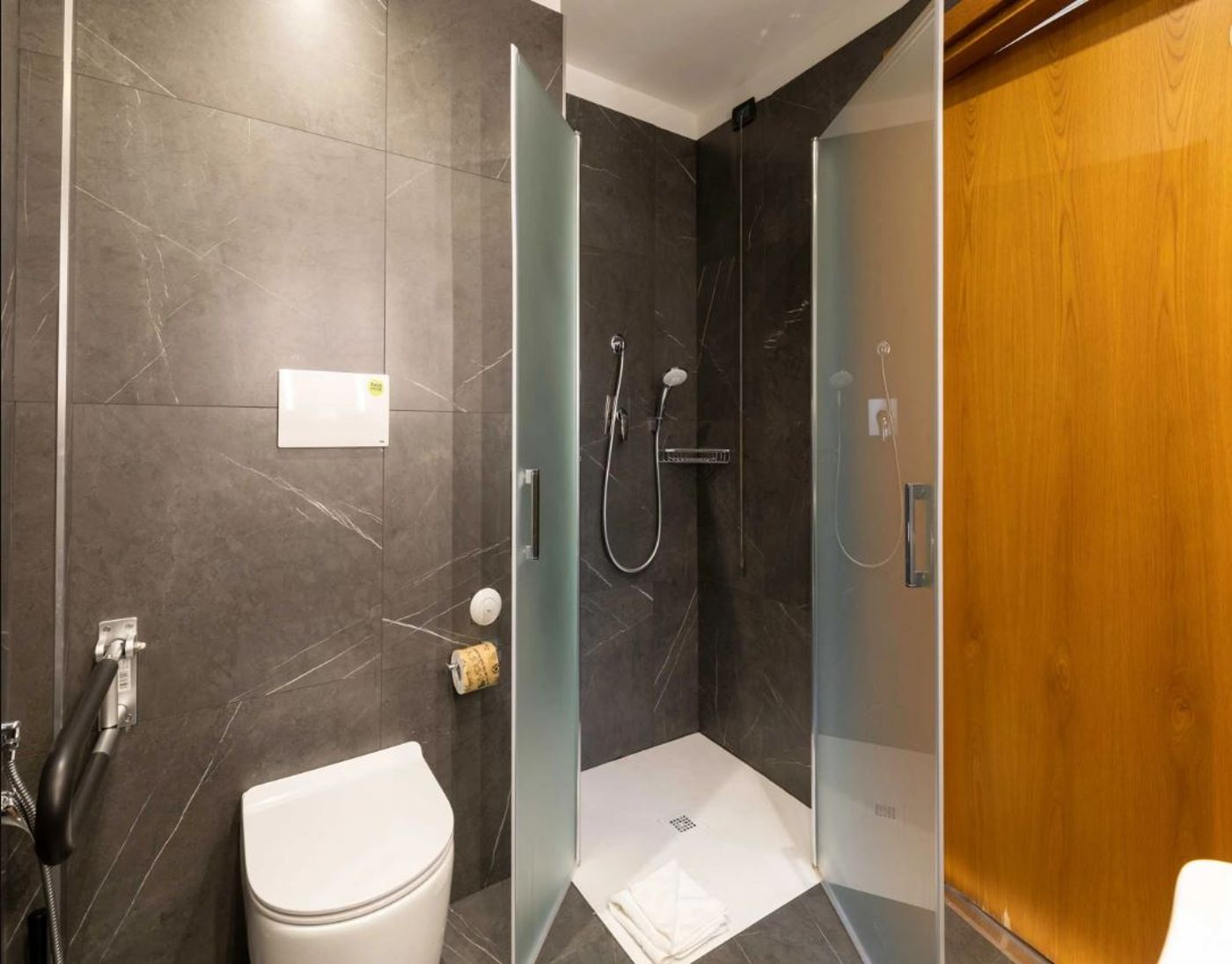 B-B-Hotel-Roma-Tuscolana-San-Giovanni-Room-18