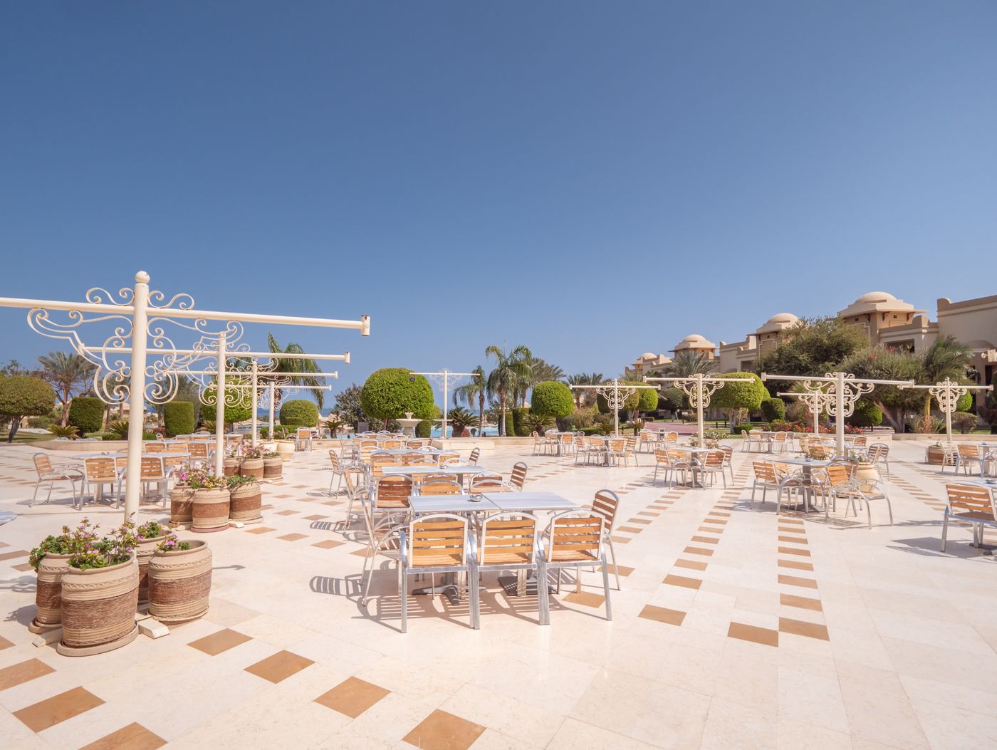 Serenity-Makadi-Beach-Terrace-21