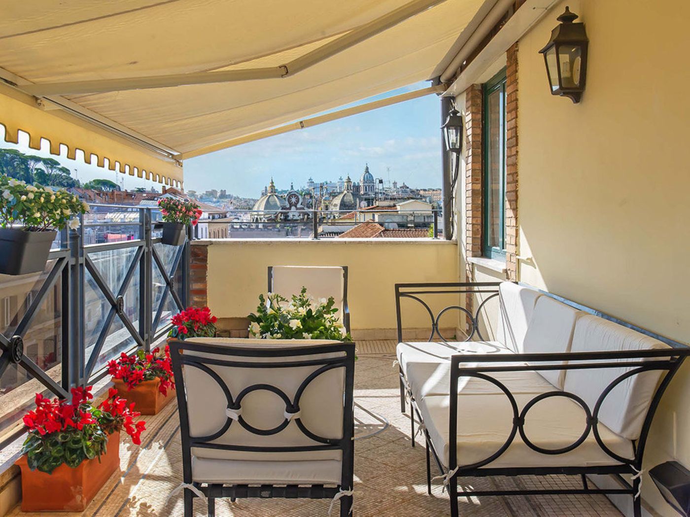 Hotel-River-Palace-Room-8