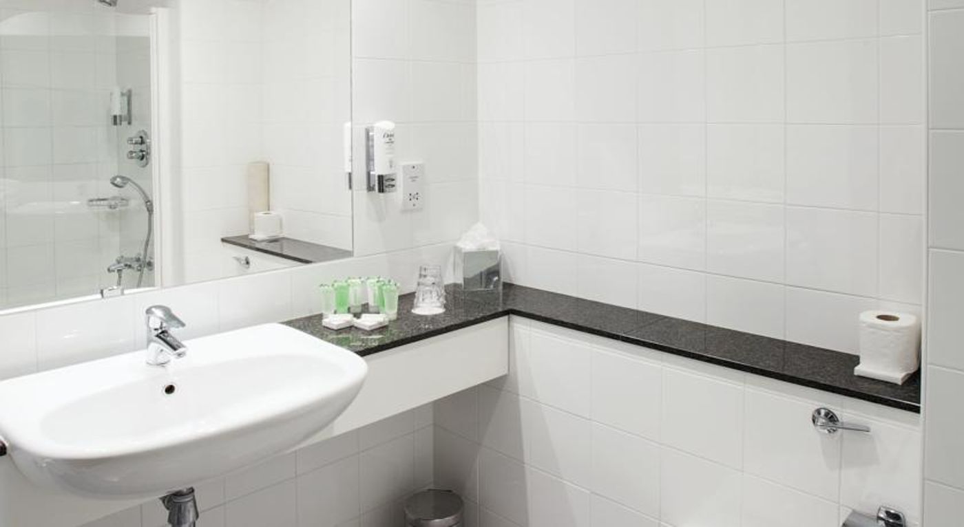 Maldron-Hotel-Smithfield-Room-14