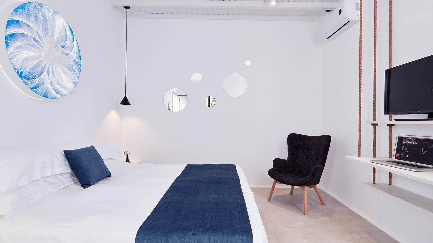 Absolut-Mykonos-Room-3