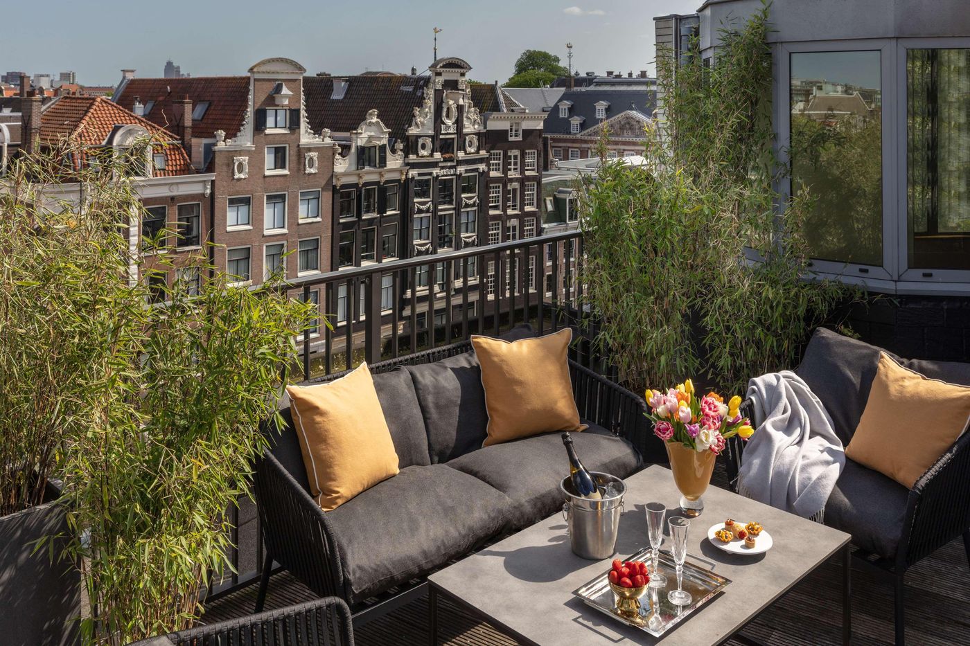 Anantara-Grand-Hotel-Krasnapolsky-Amsterdam-Room-63