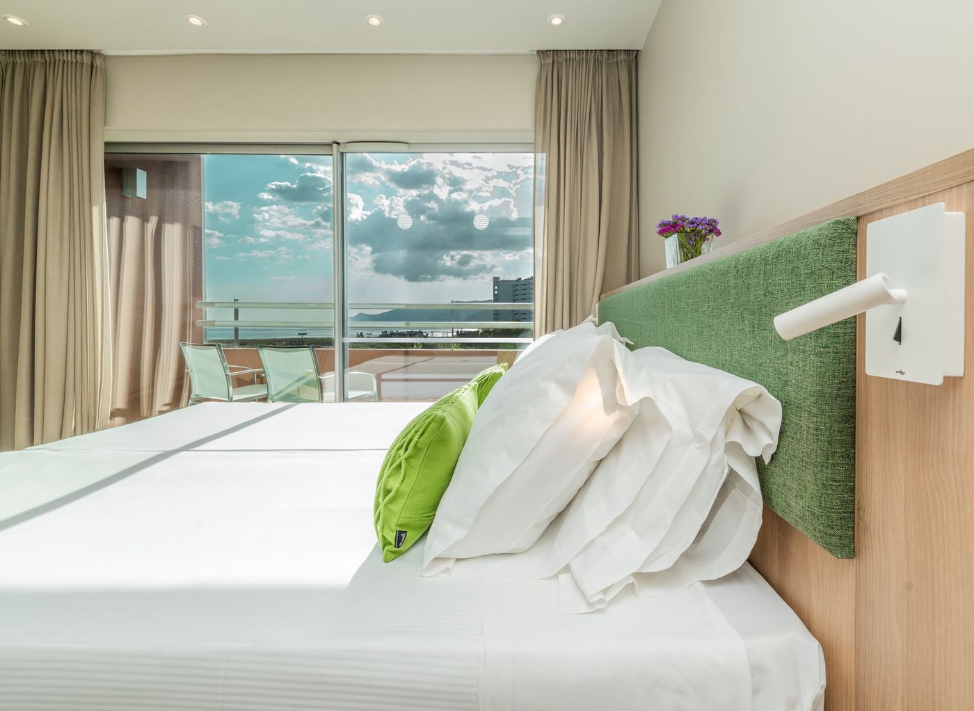 The-Editory-By-The-Sea-Troia-Hotel-Room-19