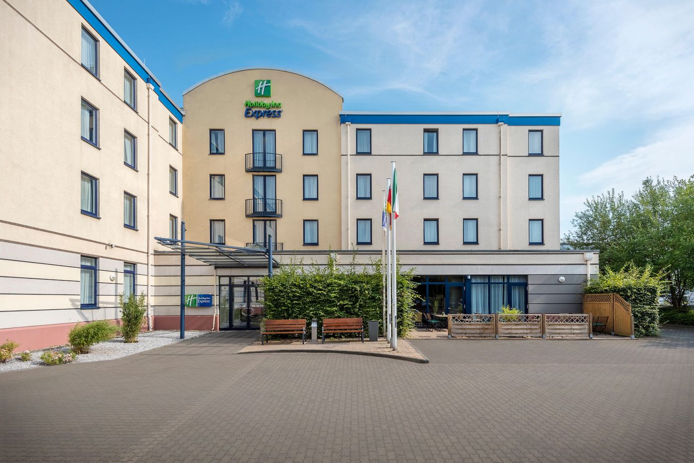Holiday Inn Express Dortmund-Germany-DORTMUND-General view-8