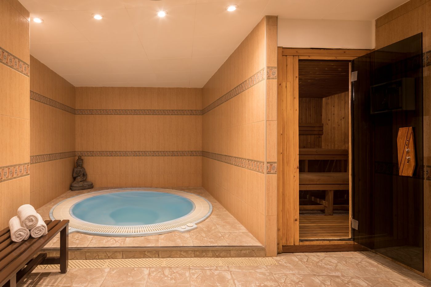 H-TOP-Amaika-Sports-and-Entertainment-44