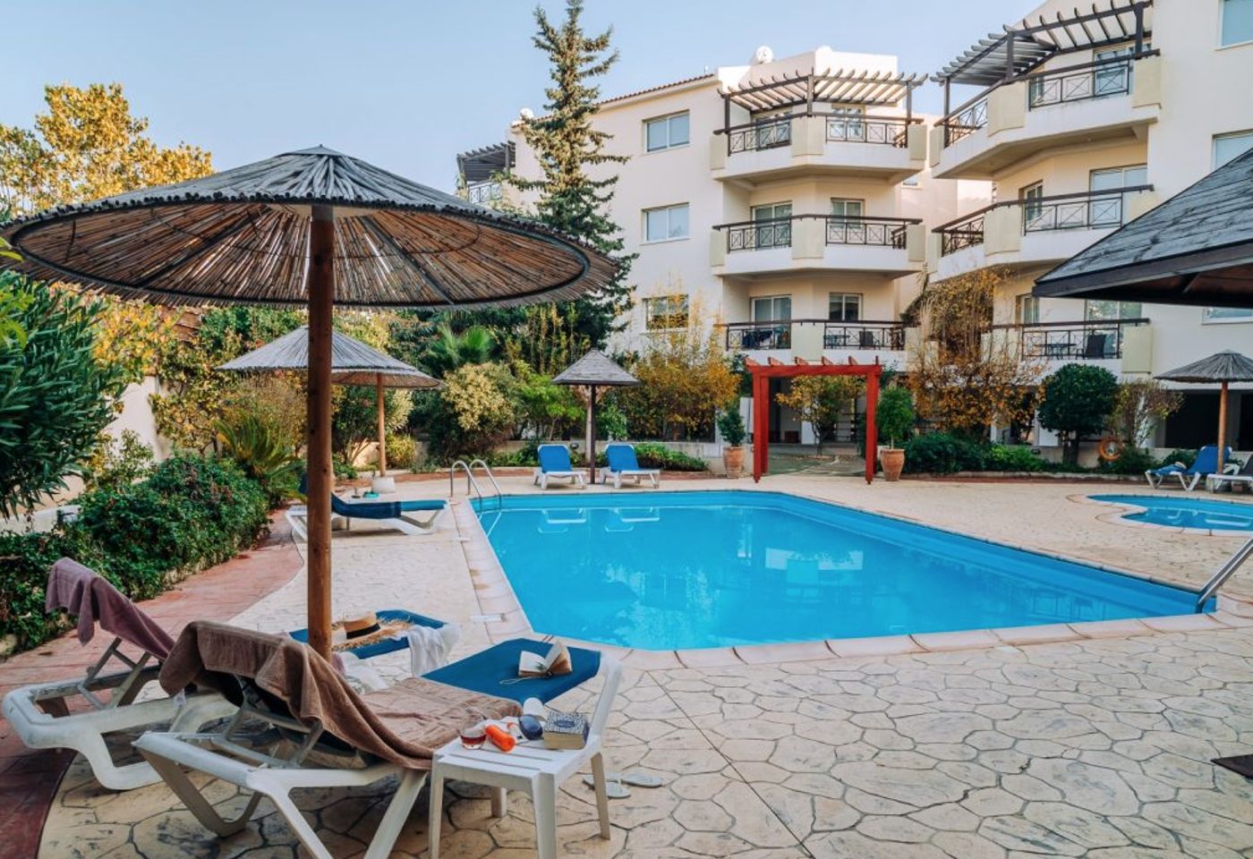 Artemis Cynthia Complex