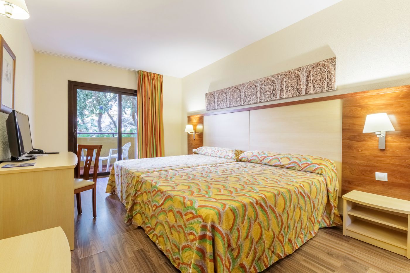 Best-Alcazar-Room-19