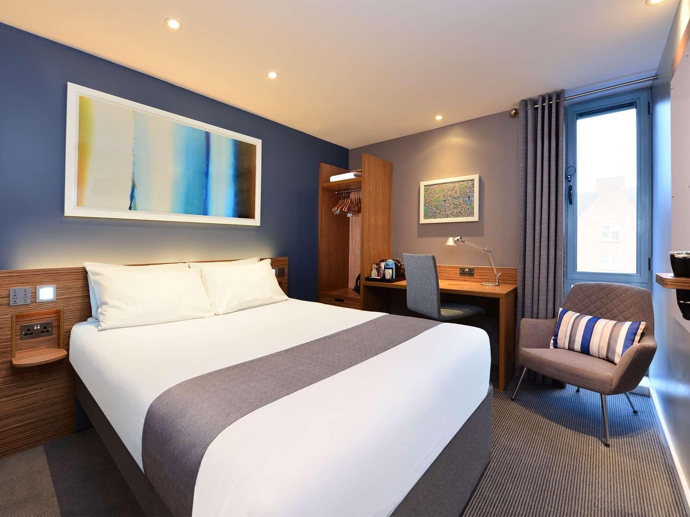Travelodge Glasgow Queen Street-United Kingdom-Glasgow-Room-9