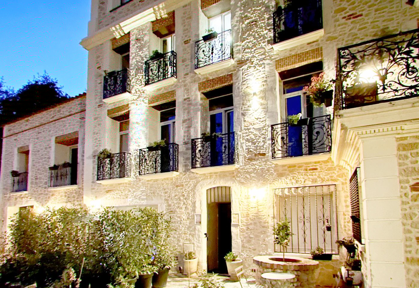 Appart Hotel Spa Perpignan-France-Perpignan-General view-4