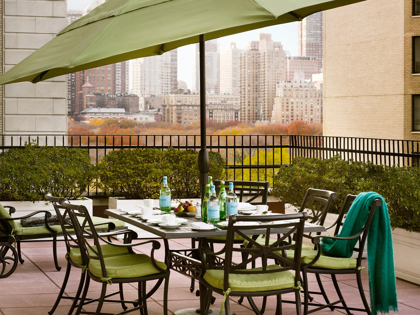 The-Pierre--A-Taj-Hotel-Terrace-58