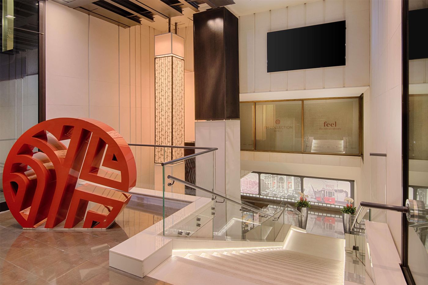 NH-Collection-Roma-Vittorio-Veneto-Lobby-5