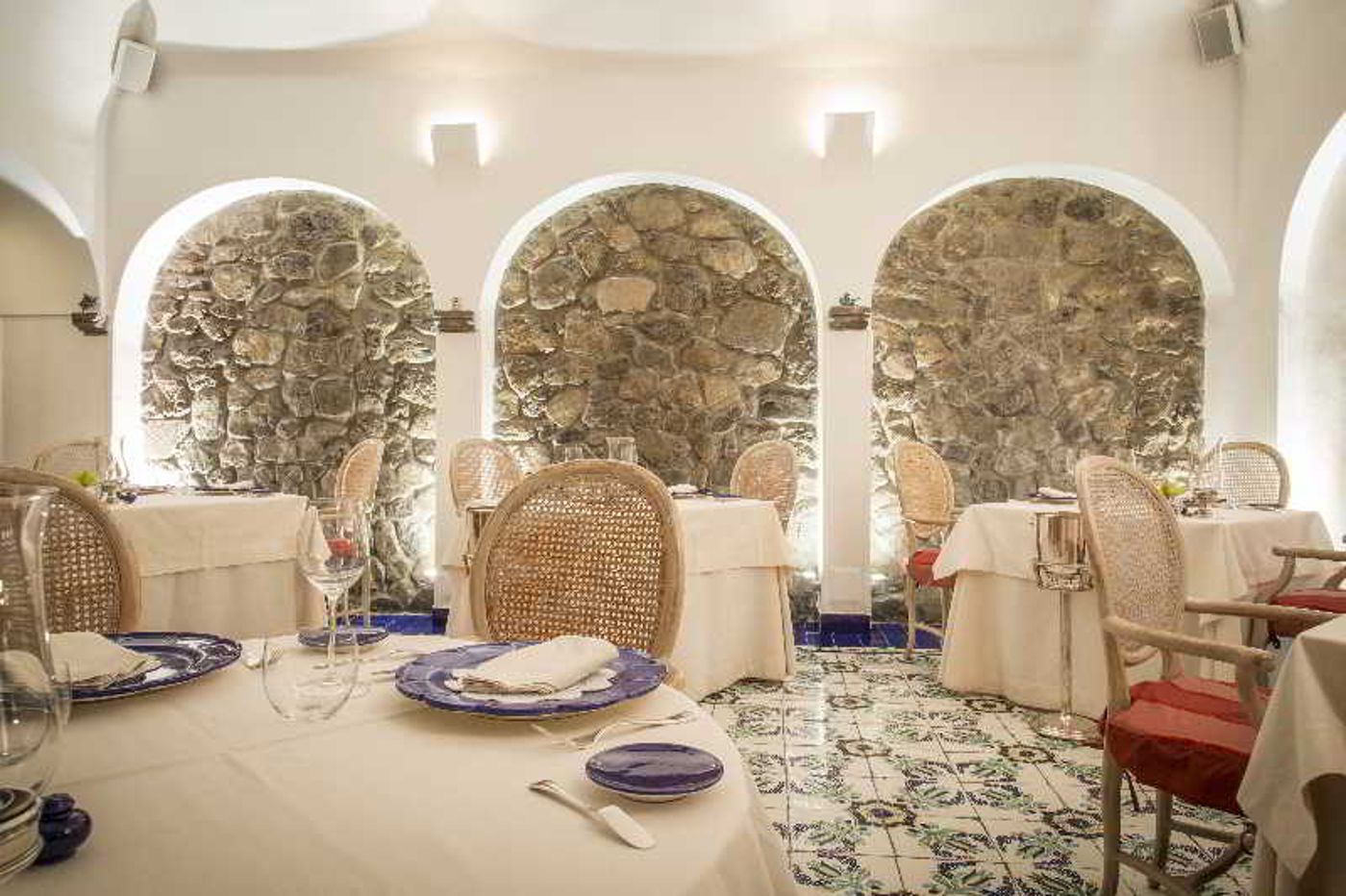 Marina-Riviera-Restaurant-18