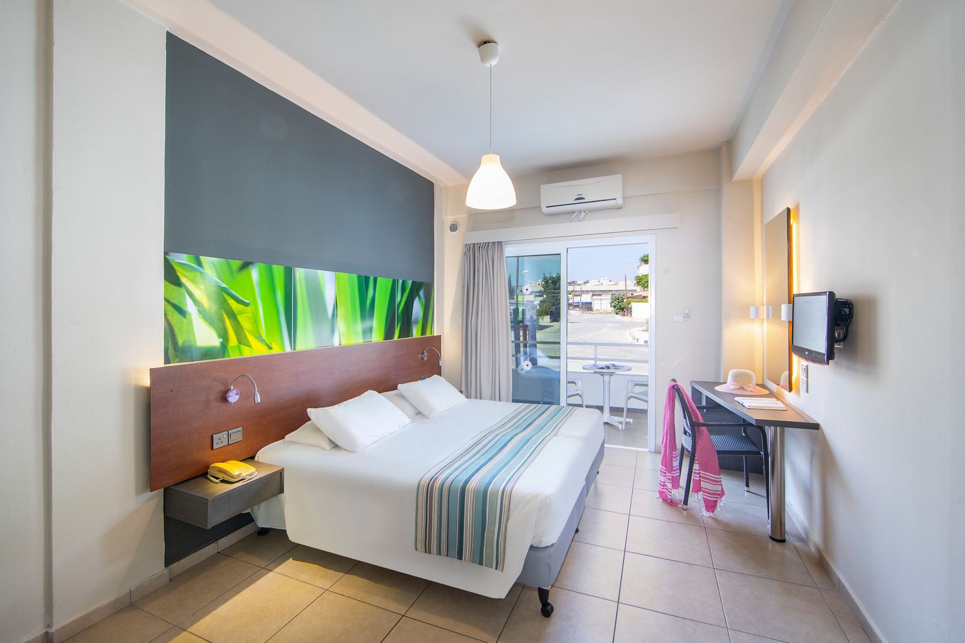 Mayfair-Gardens-Room-13