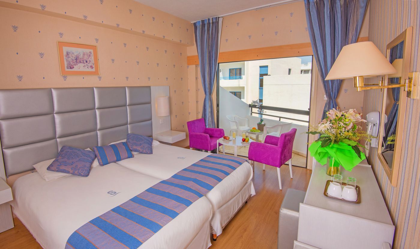 Silver Sands Beach Hotel