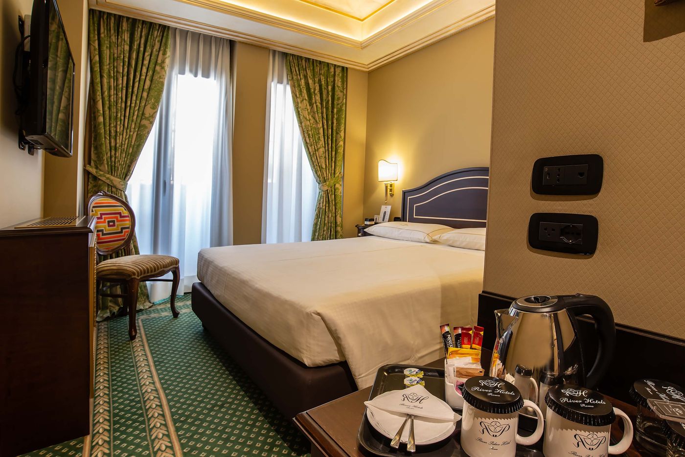 Hotel-River-Palace-Room-12