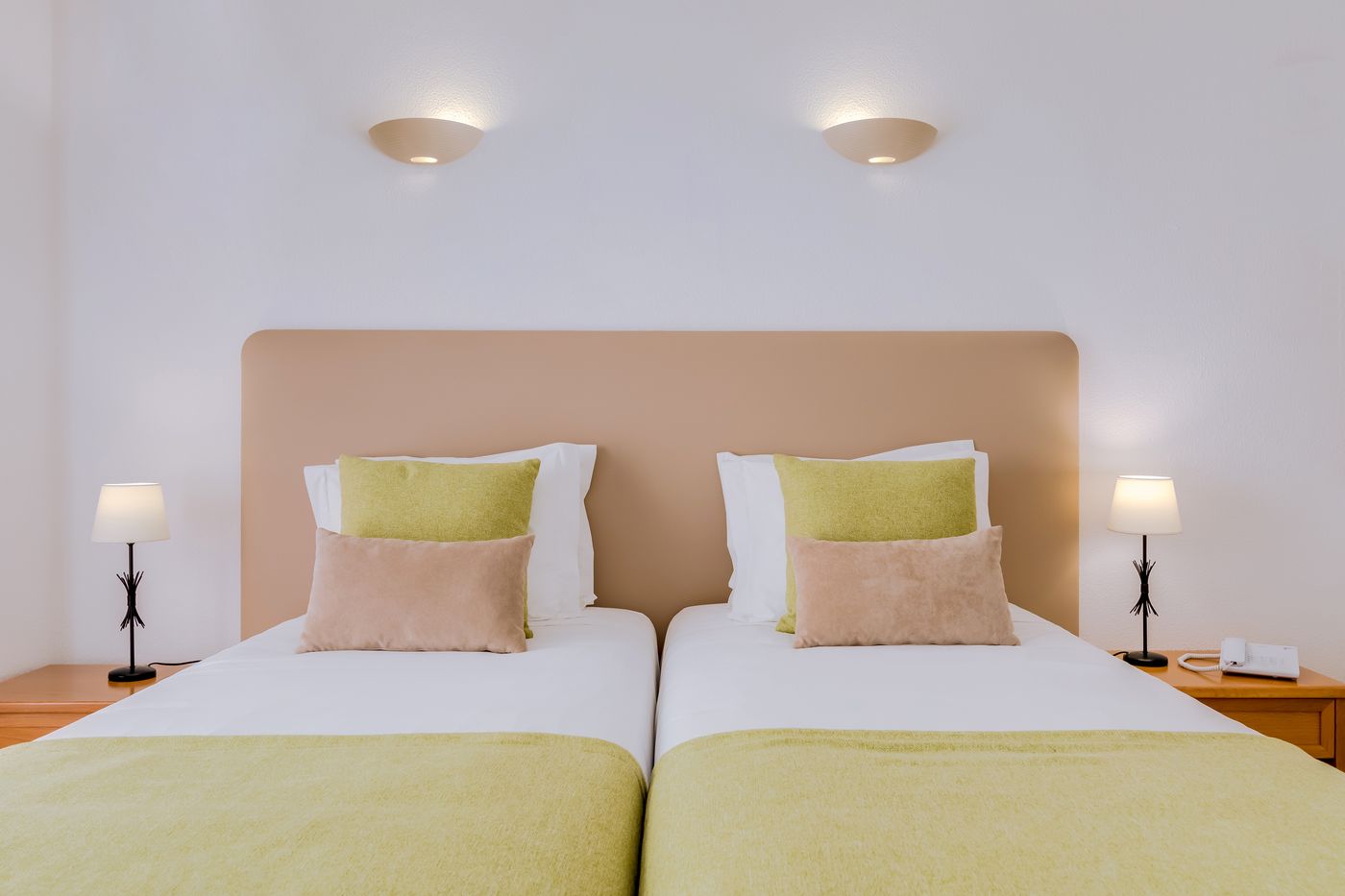 Monica-Isabel-Beach-Club-Room-12