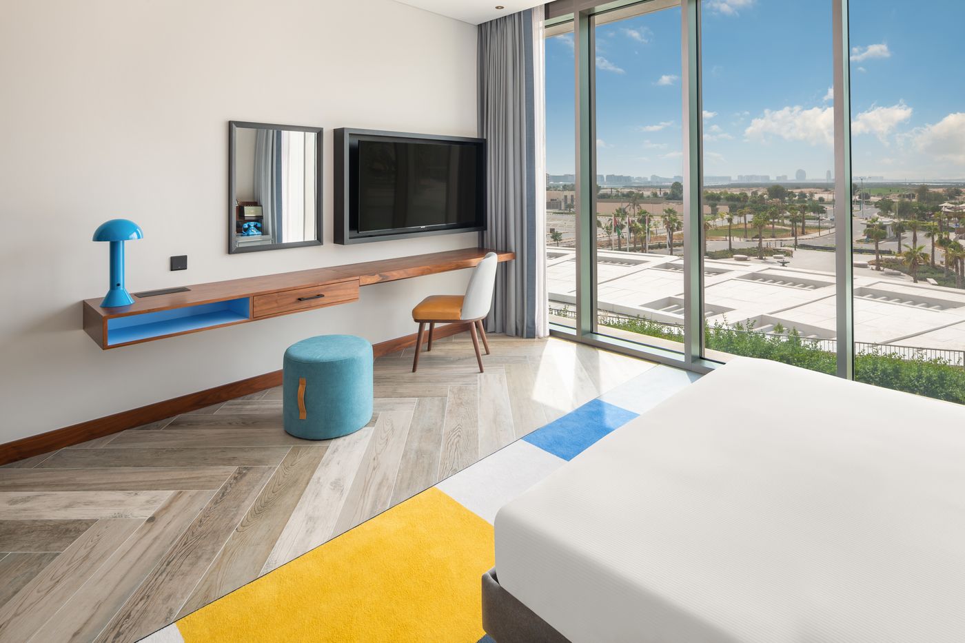 The WB Abu Dhabi, Curio Collection by Hilton