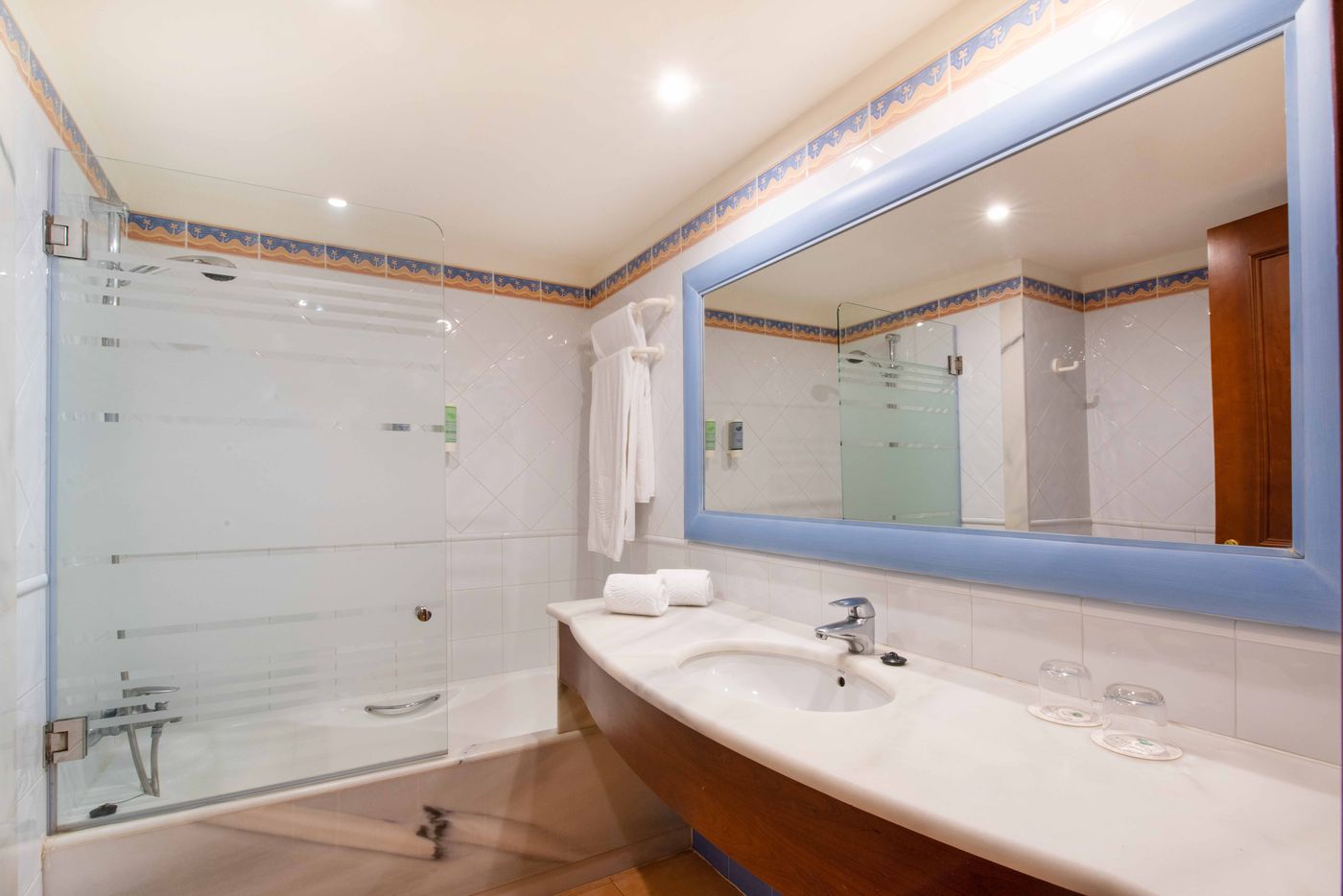 Valentin-Sancti-Petri-Room-40