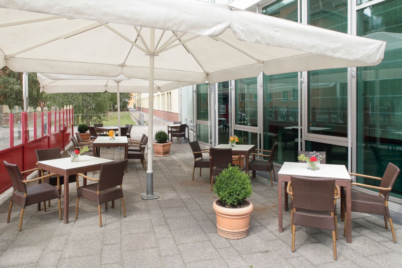 Airporthotel-Berlin-Adlershof-Terrace-38