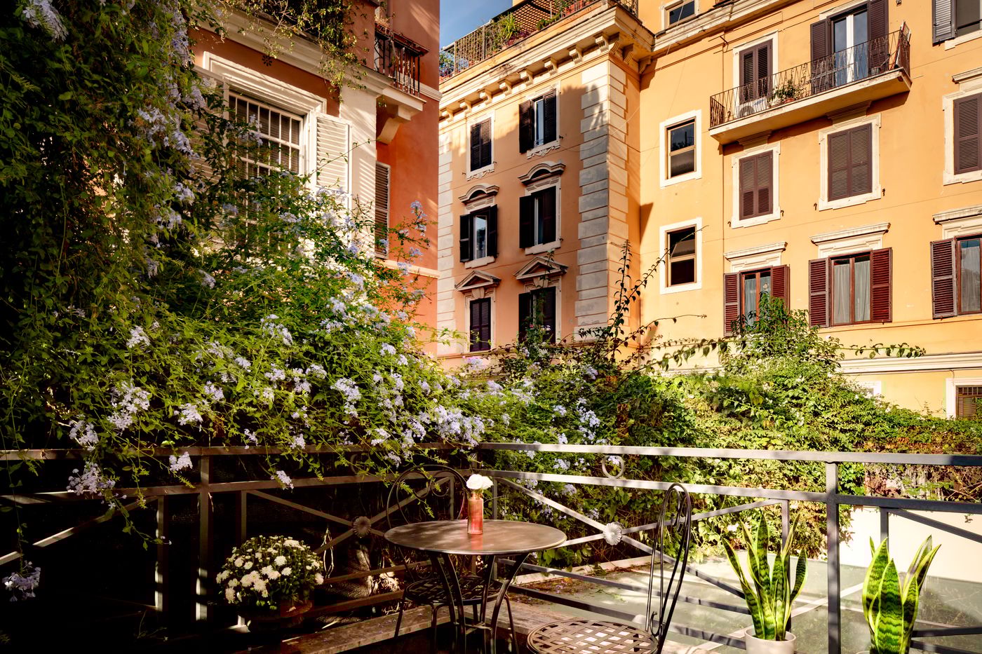 Villa-Glori-Terrace-3