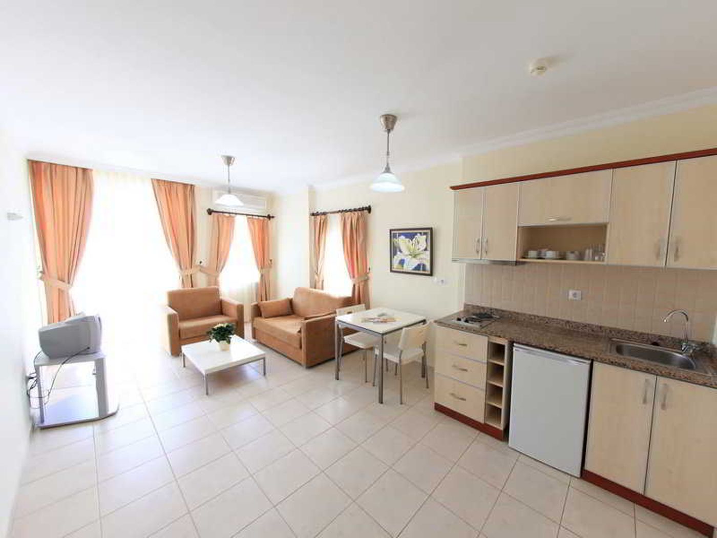 Elite-Orkide-Suite-Hotel-Room-28