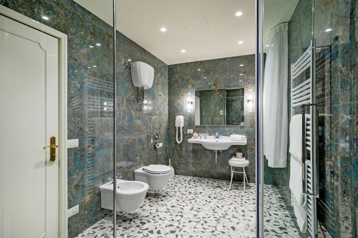 Giorgione-Hotel-Room-47