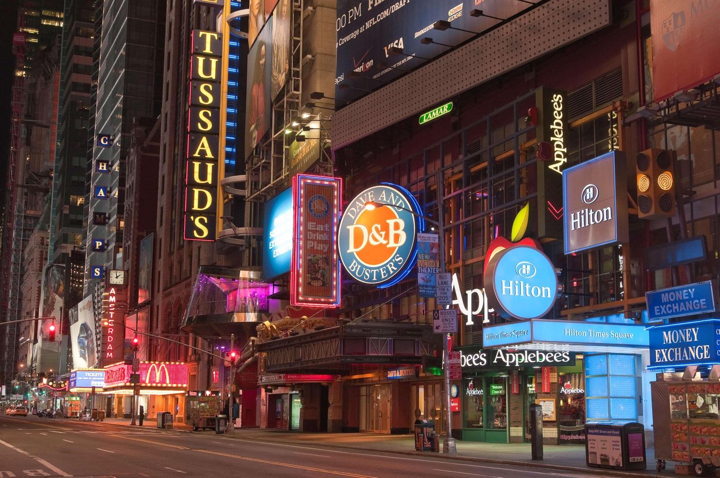 Hilton-New-York-Times-Square-General-view-18