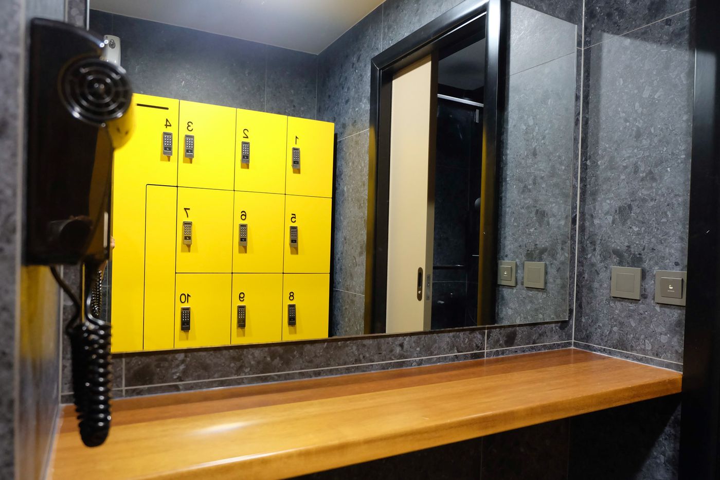 Grands-Suites-Hotel-Residences---Spa-Sports-and-Entertainment-85