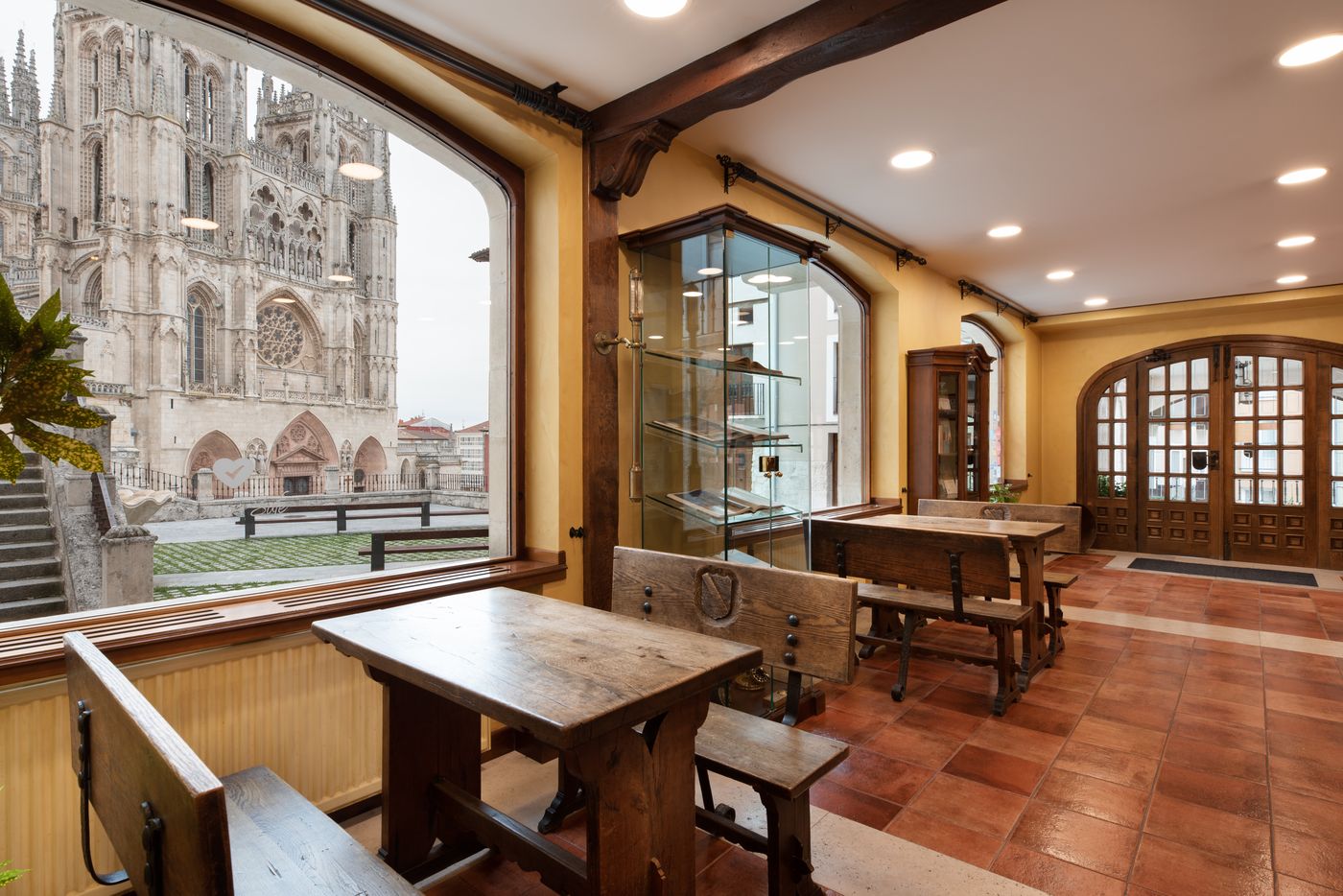 Crisol Meson del Cid-Spain-BURGOS-Lobby-9