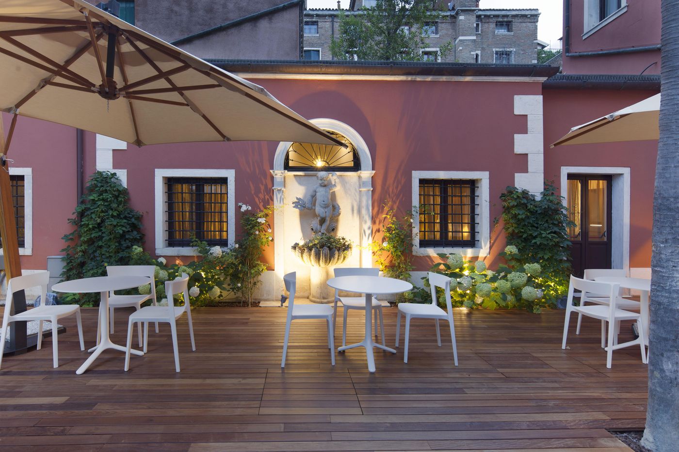 Palazzo-Barocci-Terrace-49