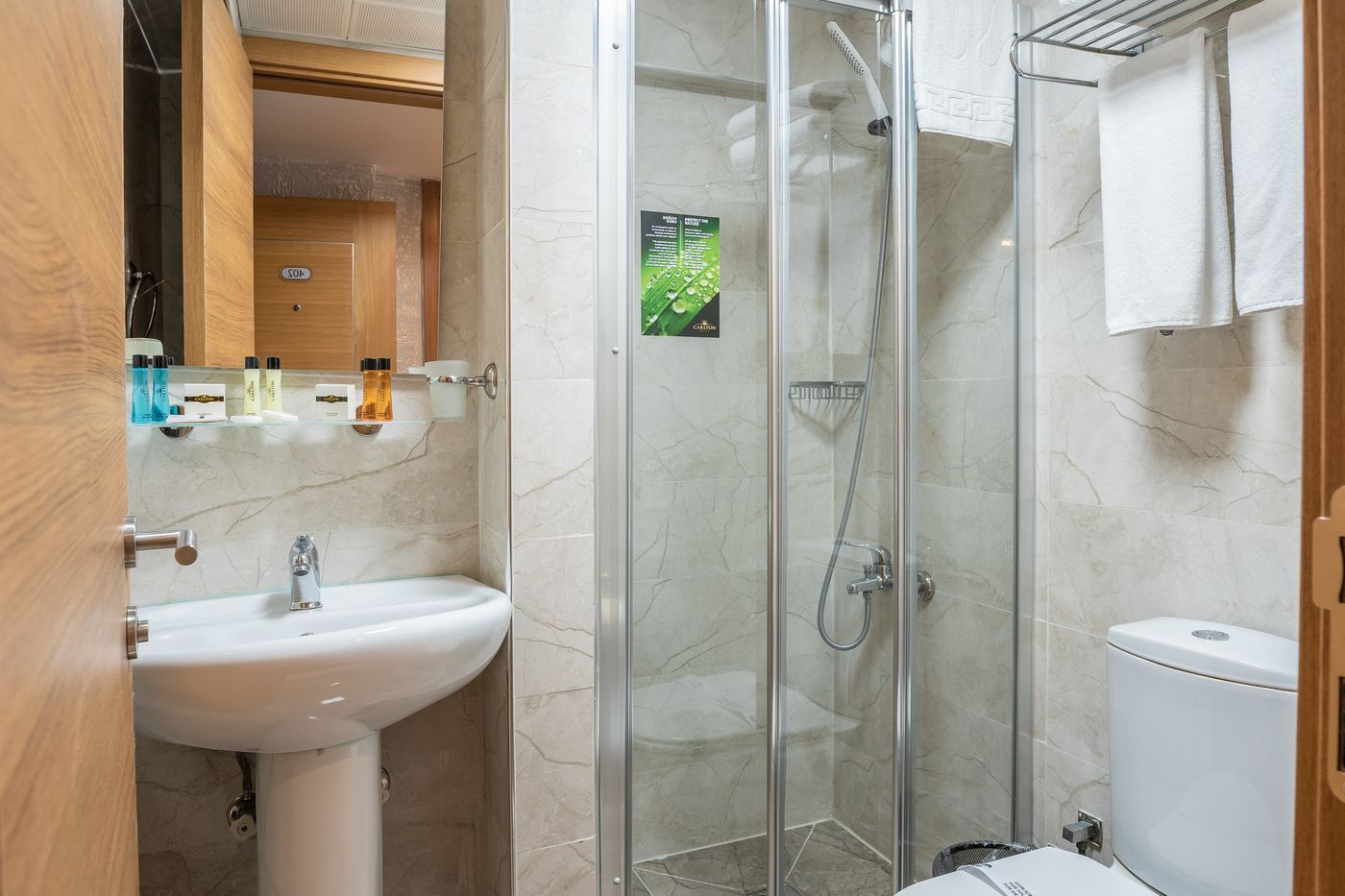 Carlton-Hotel-Istanbul-Room-8