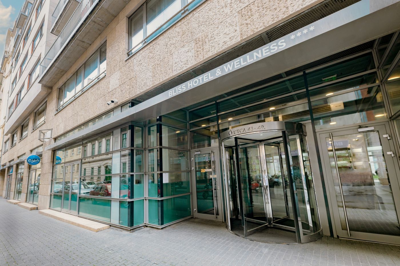 Bliss-Residence-and-Spa-General-view-8