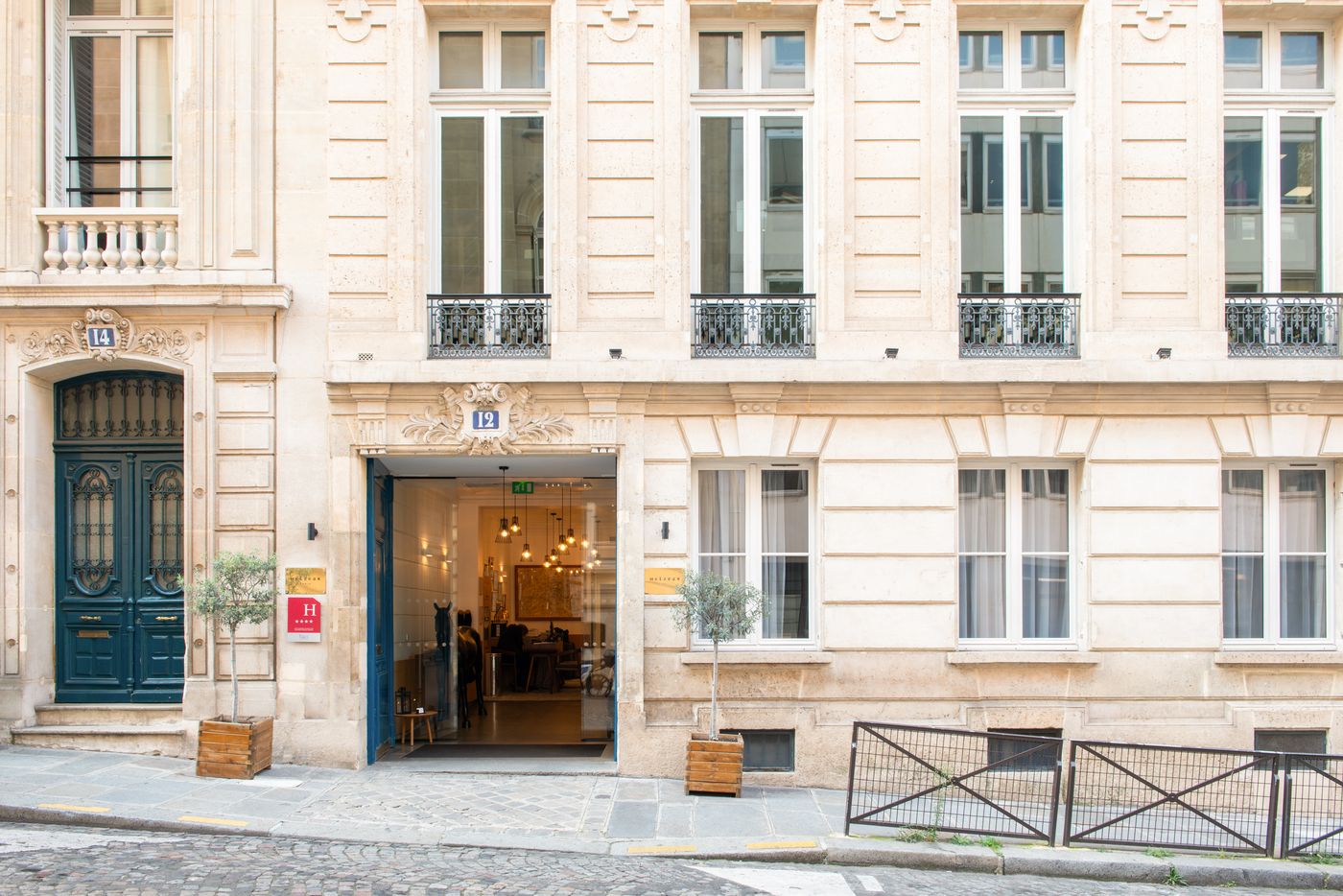 Helzear Suites & Hotel Etoile-France-PARIS-General view-1