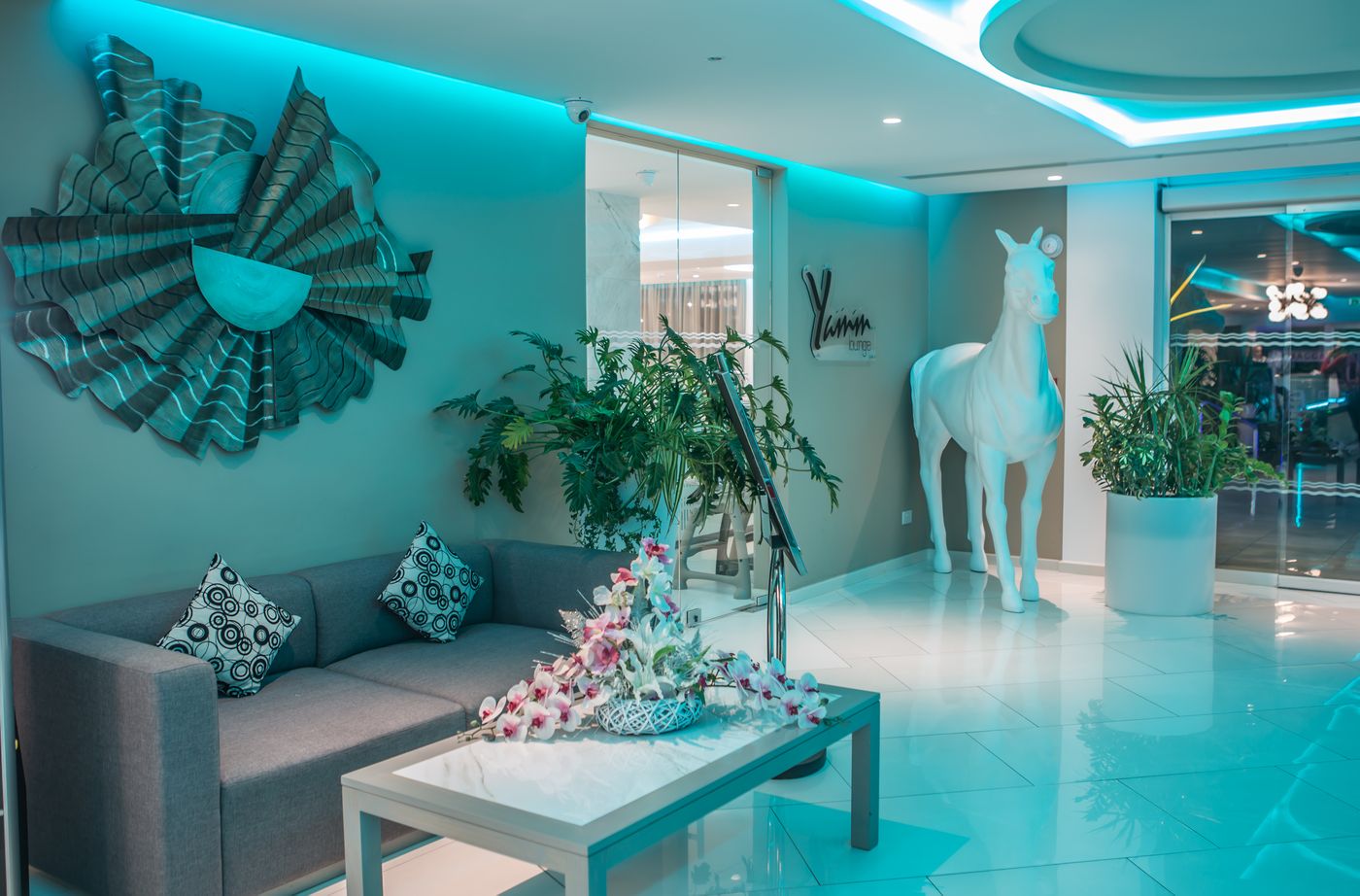 Vassos-Nissi-Plage-Lobby-56