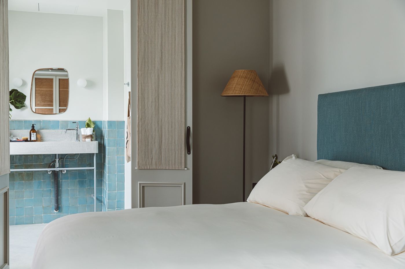 Hoy-Paris-Room-27