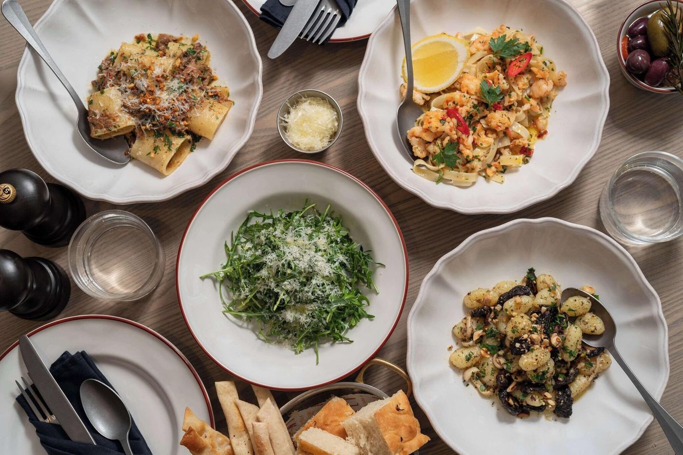 Park-Inn-by-Radisson-Cape-Town-Foreshore-Restaurant-64