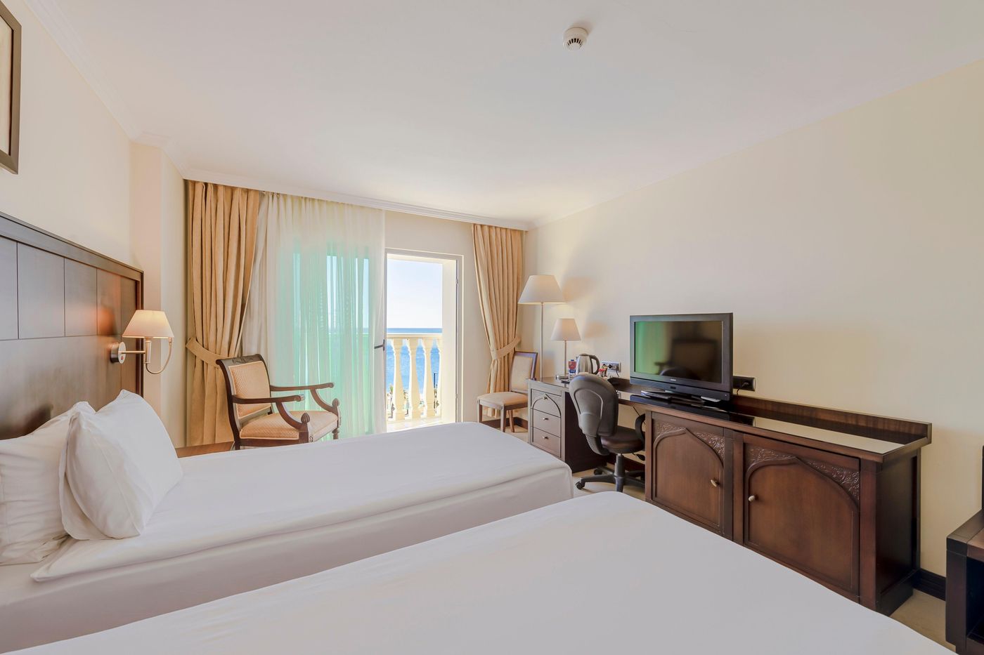 Crowne-Plaza-Antalya-Room-24
