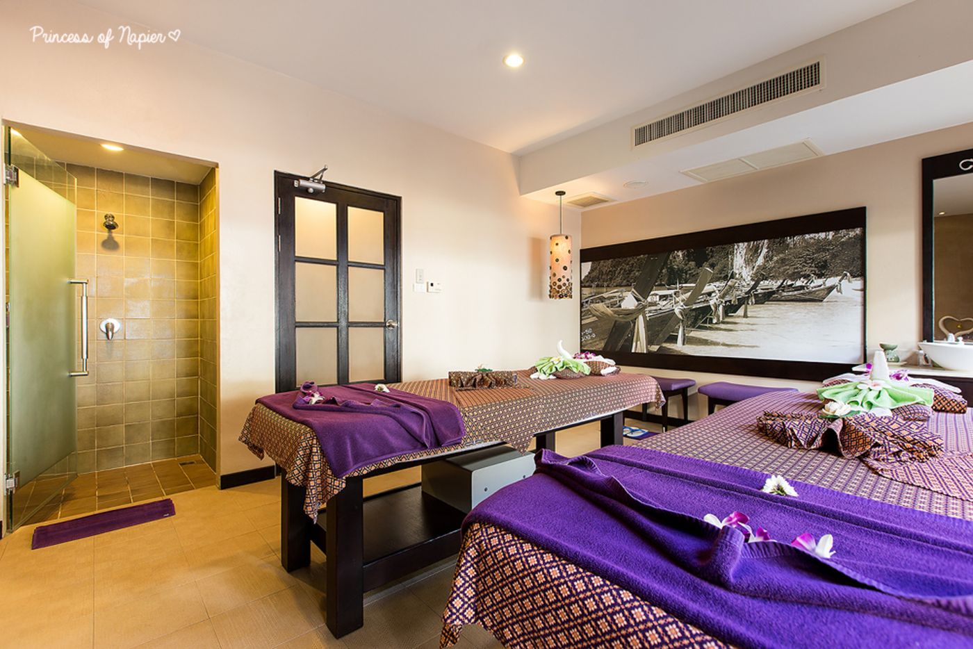 Deevana-Plaza-Phuket-Sports-and-Entertainment-63