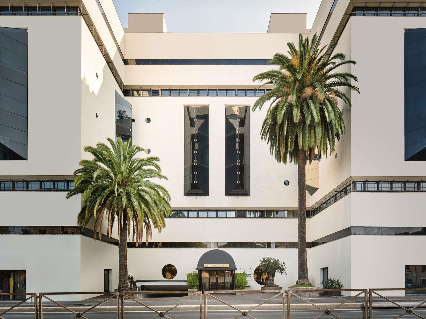 Mercure-Roma-Centro-Colosseo-General-view-53